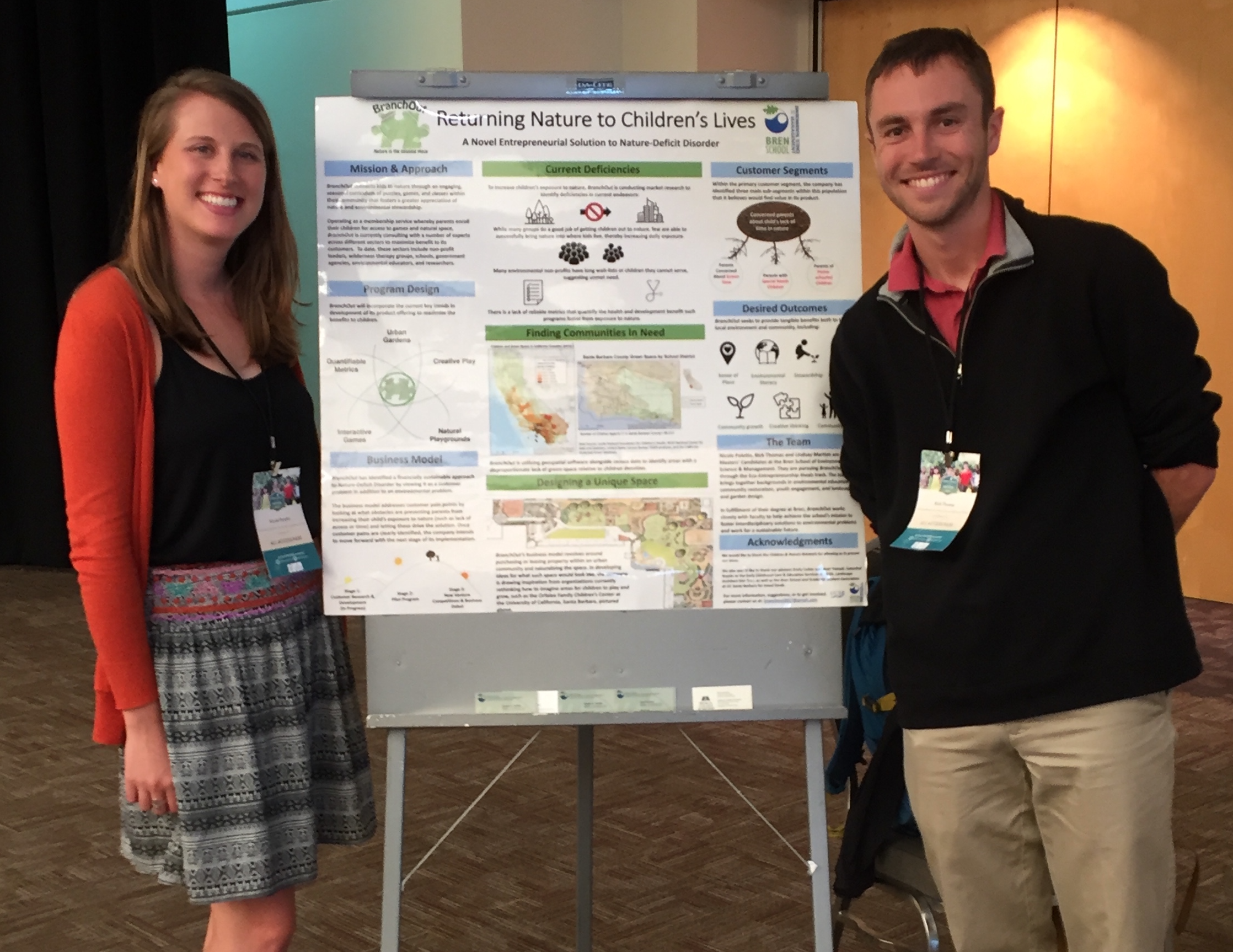Nicole Poletto and fellow BranchOut thesis group member Rick Thomas presenting their ideas on a novel approach to nature-deficit disorder solutions in St. Paul, MN.